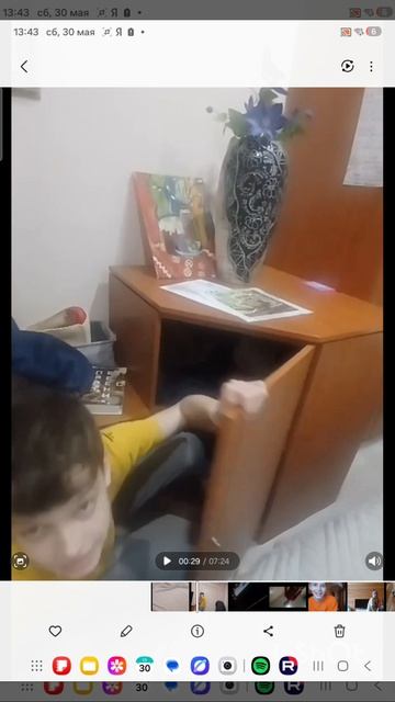антиреклама на YouCut