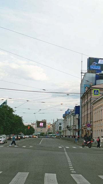 Майская прогулка 😁 ул. 8 Марта/Радищева в Екатеринбурге