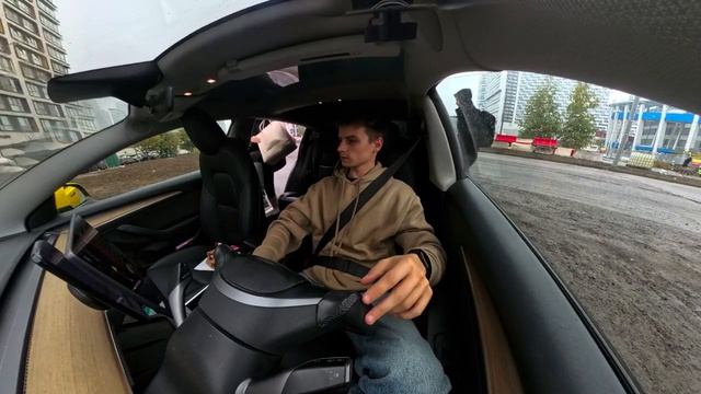 CКОЛЬКО ЗАРАБАТЫВАЕТ ТАКСИСТ В МОСКВЕ ??? / ДЕНЬ ТАКСИСТА НА ТЕСЛЕ