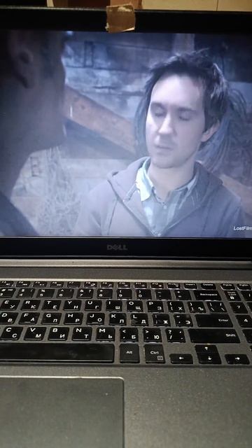 Смотрю новый сериал 🤓