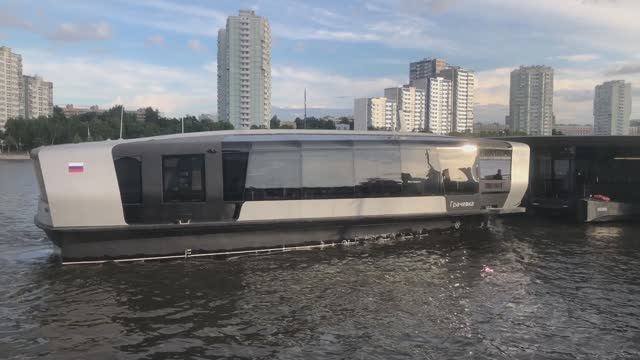 электроход ГРАЧЕВКА на ЮРВ