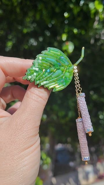 Брошь березовый лист с серёжками 🌿