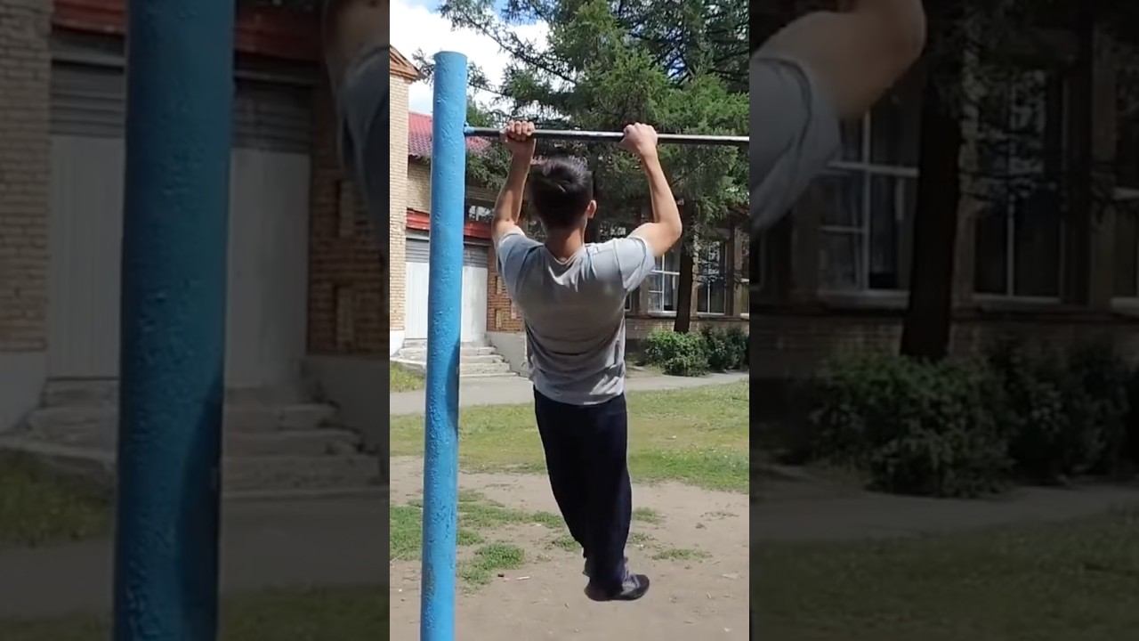 Officer’s Muscle Up