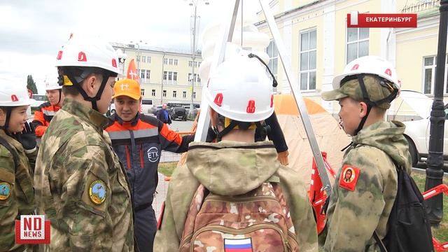 Подростки достали из колодца провалившегося ребенка и дали городу тепло