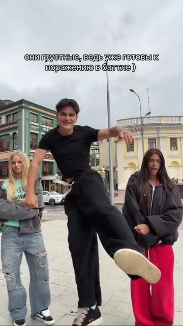 бедные девочки кому жалко девочек ставьте лайк плиз 🥺🥺🥺❤