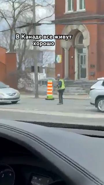 В Канаде бомж с крутым велосипедом