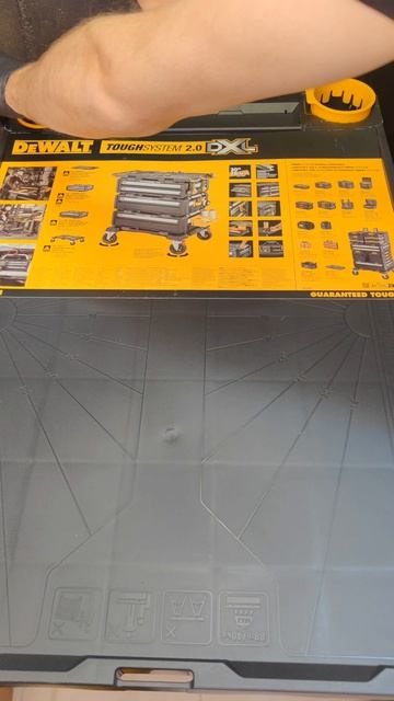 Самая большая система хранения DeWALT Toughsystem 2.0 DXL #деволт #dewalt #toughsystem DeWALT DWST08