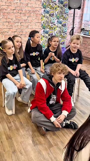 У кого есть младшие братья и сестры? Как вы там? 🤣 #геныч #младшийбрат #младшаясестра #классики