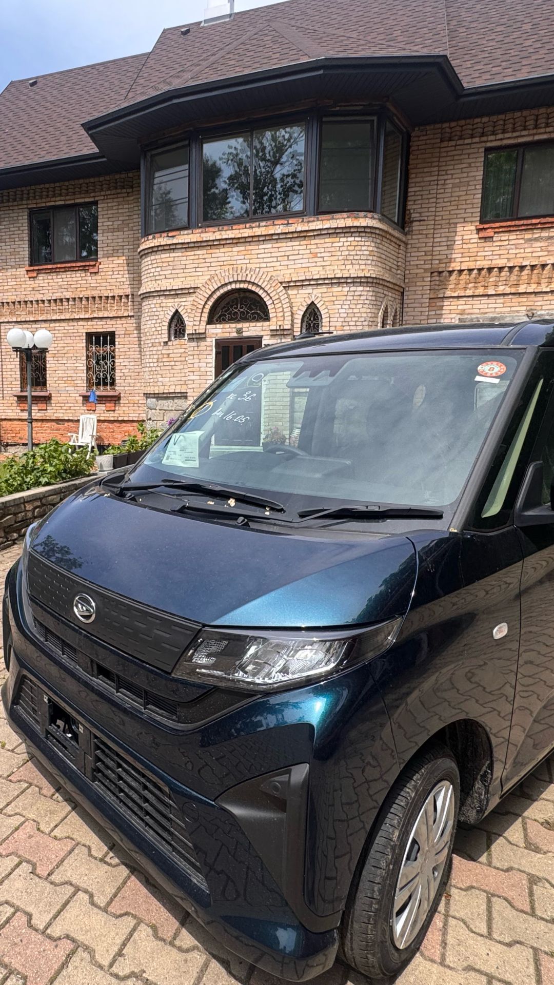 Получили КОМПАКТВЭН Daihatsu MOVE новый автомобиль