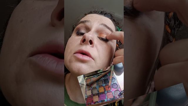 Яркий макияж дня: ярко, просто, быстро, проверенными продуктами