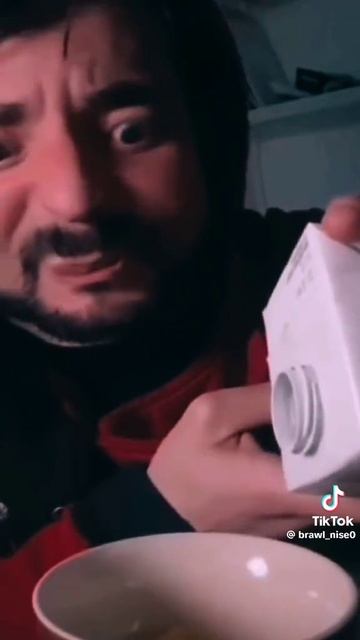 скрипит пол а ты хотел пожрать