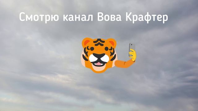 На улице но с смешными стикерами😂😂😂