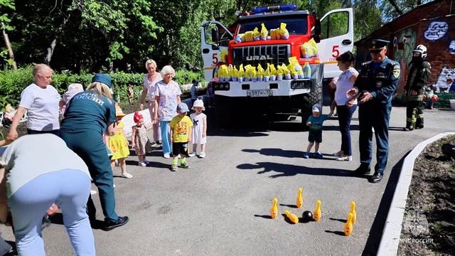 Сотрудники МЧС России провели познавательное мероприятие для детей‑сирот