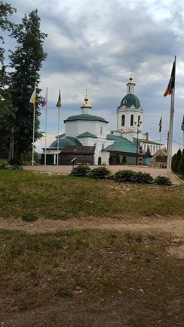 Троицкий храм!