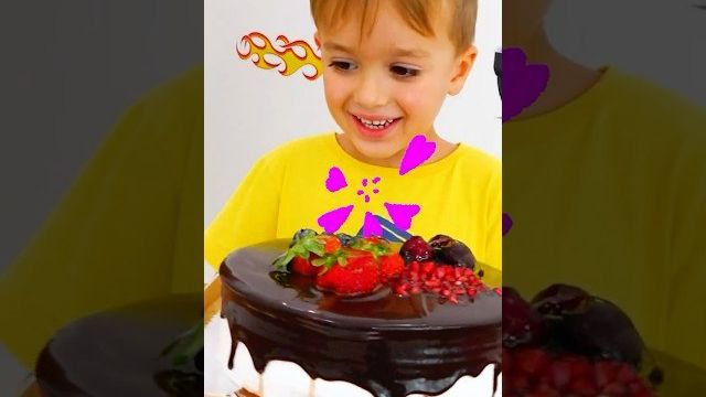 Ники играет с монстром под кроватью