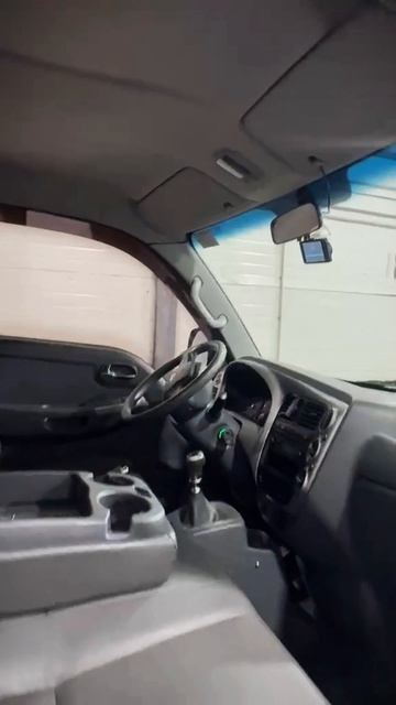 Из под вышки высвободился отличный шасси Kia Bongo III 🛻