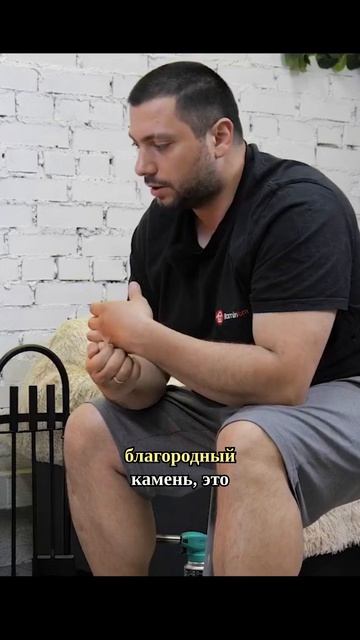 Почему бразильский песчаник делает камин дороже и служит отличным тепло аккумулятором