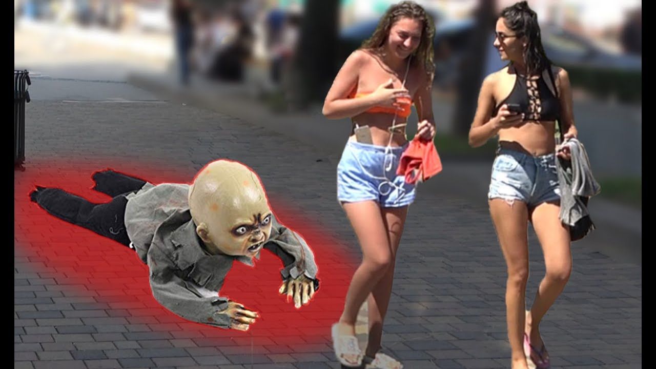 Розыгрыш ребенка-призрака 👻 - СТРАШНАЯ ШАРОВКА НА ХЭЛЛОУИН