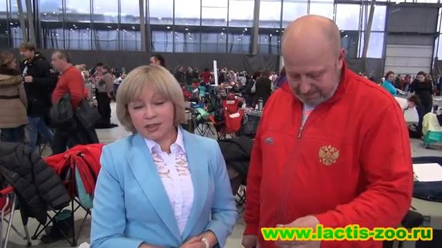Видео-отзыв Лактис Зоо от владельцев вольфшпица