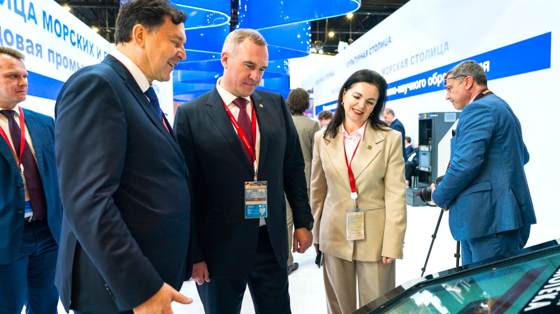 Югра и Президентская библиотека подписали новое соглашение о сотрудничестве на ПМЭФ