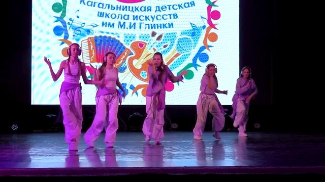 Старшая группа Образцового хореографического ансамбля 