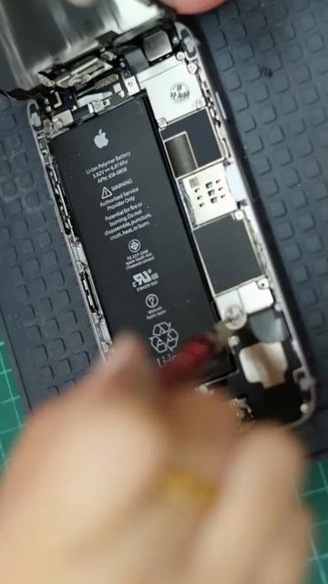 Айфон со съемной батареей 🤔 #iphone17promax #iphone17 #samsunggalaxys26ultra #iphone17pro