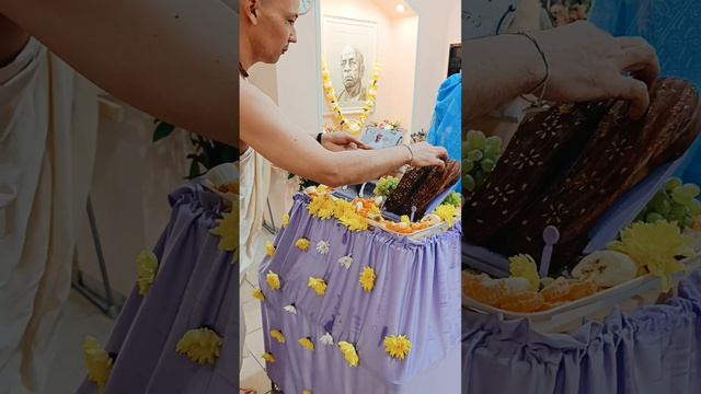 Вьяса-пуджа Е.С. Джаяпатаки Свами Махараджа и Е.М. Чайтанья Чандра Чарана прабху, г. Ейск (26.03.26)