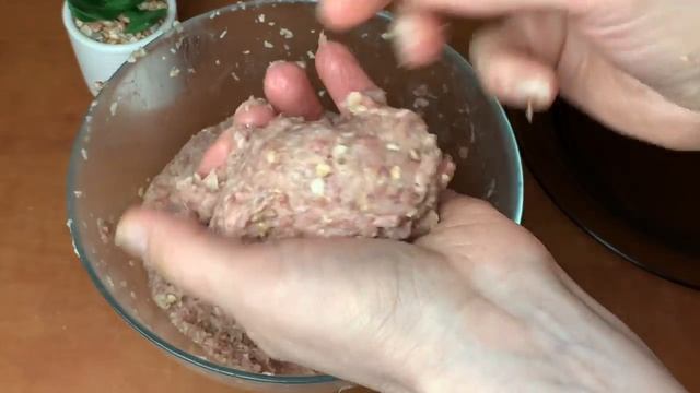 ДОБАВЬТЕ ОВСЯНКУ В ФАРШ! НИКТО НЕ ВЕРИТ ЧТО Я ГОТОВЛЮ ИХ ТАК ПРОСТО! САМЫЙ УДАЧНЫЙ РЕЦЕПТ