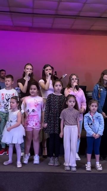 🙏 Слышу я голос Твой, детское прославление, церковь Эммануил Алматы #worship #shorts