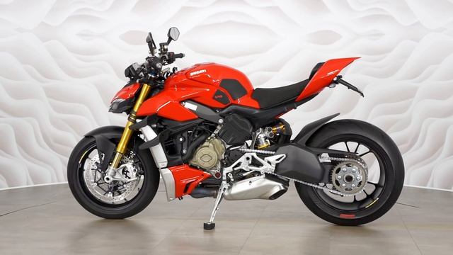 Ducati Streetfighter V4 Vin ZDM1F00AAMB000046