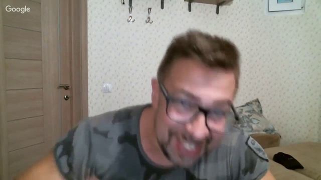 213. На море сплю по 12 часов и не высыпаюсь