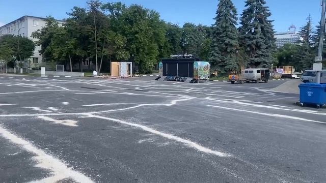 Чтобы гудрон не плавился на жаре, трещины в асфальте снова засыпали песком  Нанотехнологии в действи