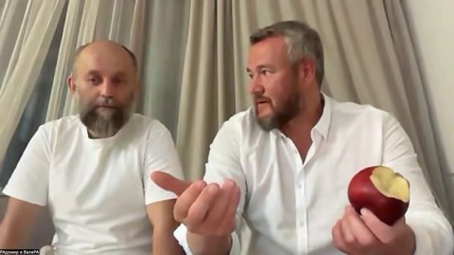 Воскресный эфир с Радомиром и Валерием Коваленко. 

Про ереси...