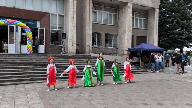 Ансамбль Современничек - Ромашка-Василёк