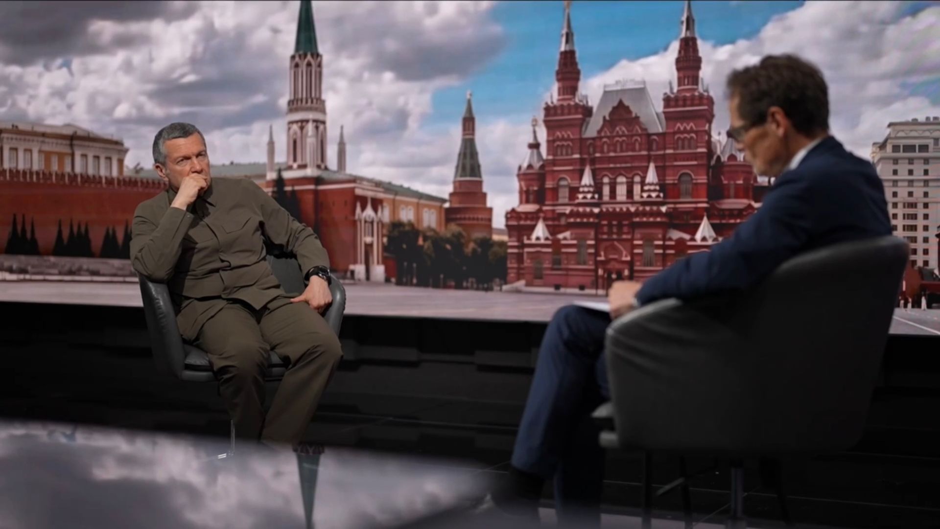 🔴ВЛАДИМИР СОЛОВЬЁВ | БОЛЬШОЕ ИНТЕРВЬЮ РОДЖЕРУ КЁППЕЛЮ | ЧАСТЬ 1 | СОЛОВЬЁВLIVE