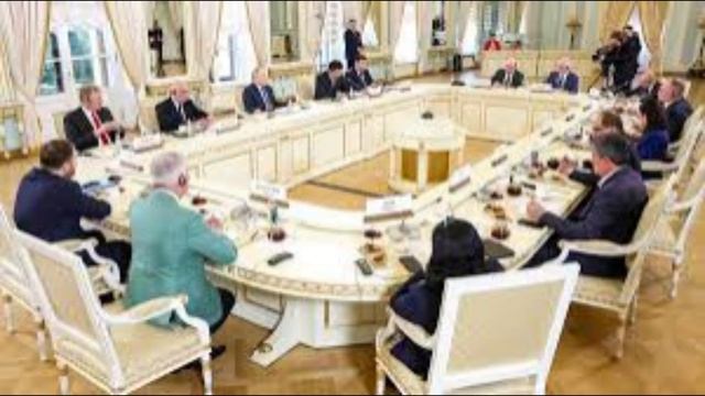 Россия и Китай «скоро порадуют» мировую энергетику новыми договоренностями, сказал В. Путин