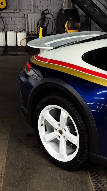 Бронирование элементов  Porsche 911 Dakar