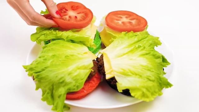 Откуси Лизни или Ничего Челлендж _ Съедобная Битва от TeenDO Challenge