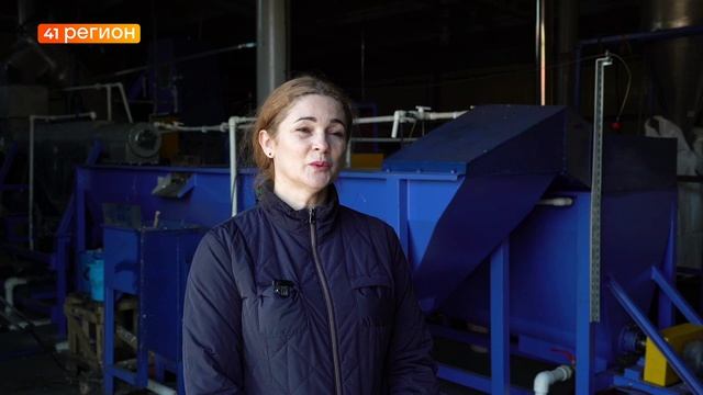 ЭКСКУРСИЮ В ЦЕХ ПЕРЕРАБОТКИ ПЛАСТИКА ОРГАНИЗОВАЛИ ДЛЯ ДЕТЕЙ ИЗ СОЦИАЛЬНОГО ЦЕНТРА «СЕМЬЯ» • НОВОСТИ
