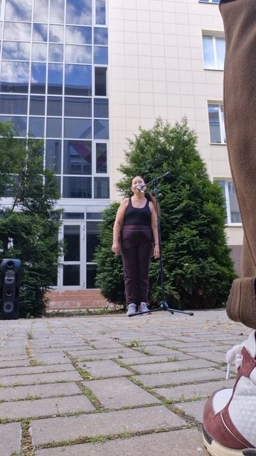 Читаю стихи Пушкина У Лукоморья дуб зелёный на вечере в честь дня рождения А.С.Пушкина  #пушкинскийд
