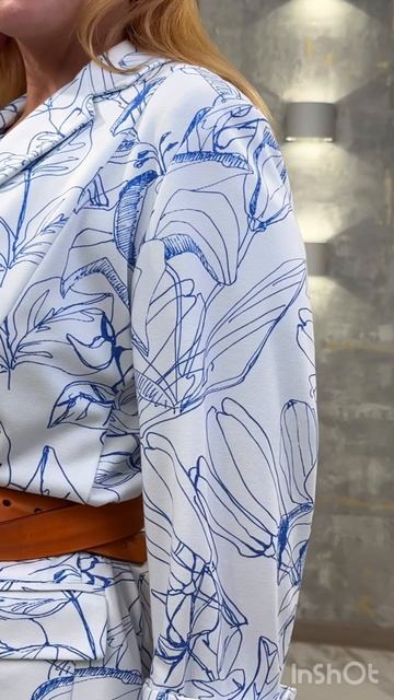 🌷 Когда в гардеробе есть платье и жакет, вопрос «что надеть?» решается за считанные минуты.