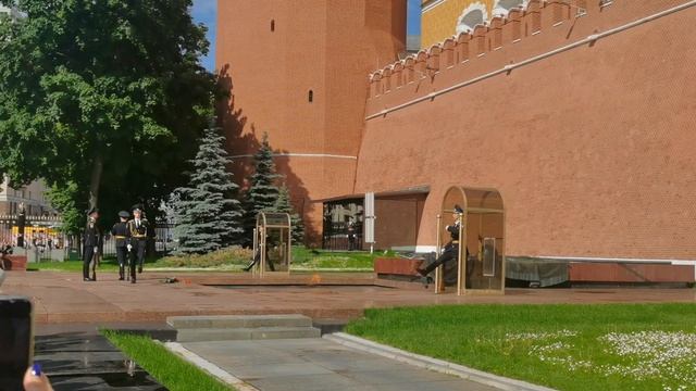 Москва 😇 Почётный караул
