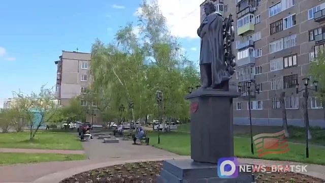 Братск надевает летний наряд: в городе высаживают 215 тысяч цветов