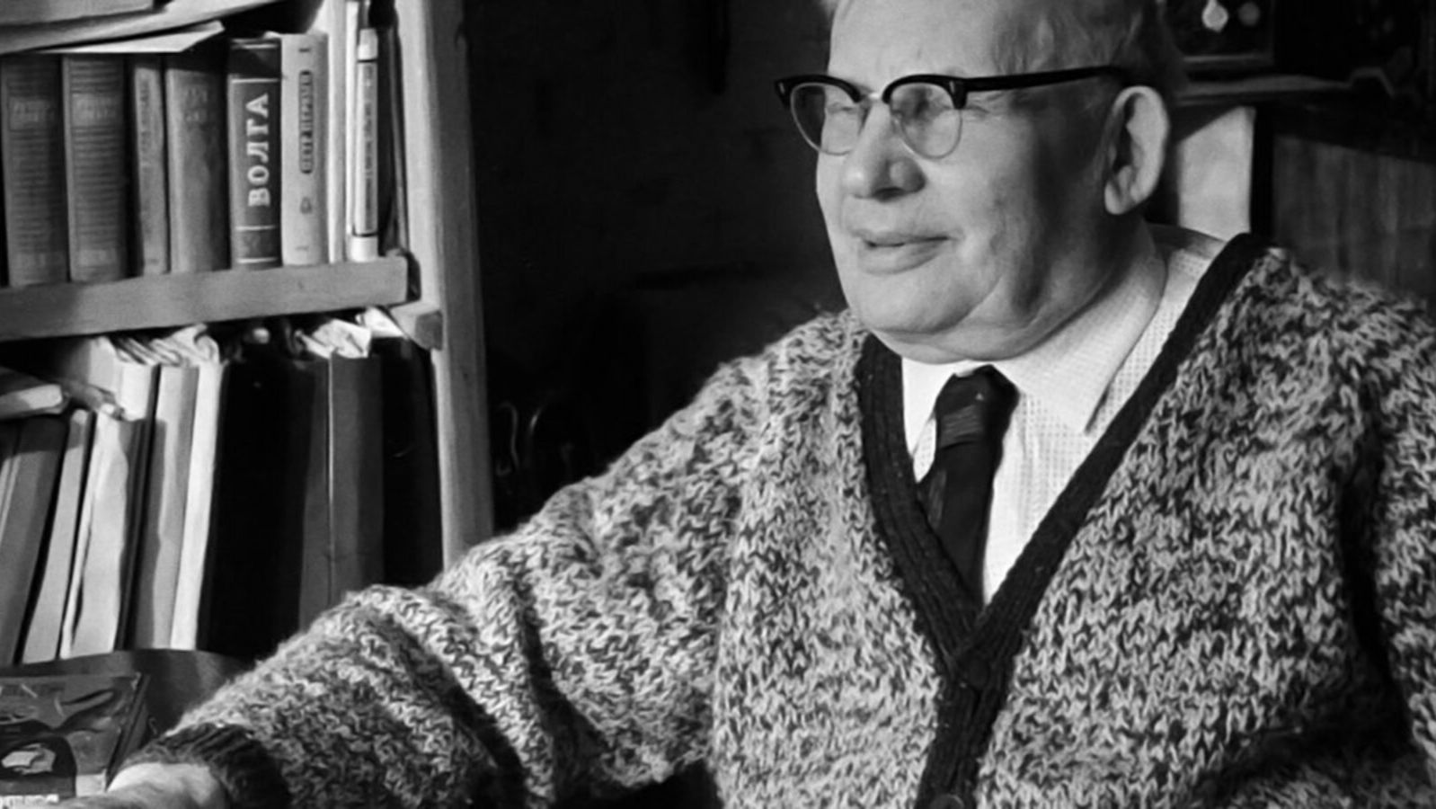 Час сказок «По дороге сказок А. Волкова»
