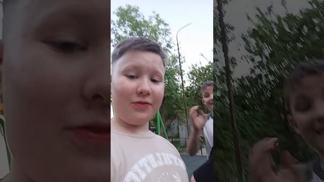 первый ролик