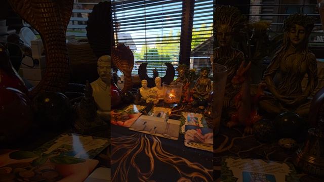 Что у вас с финансами?  #сила#расклад#будущее