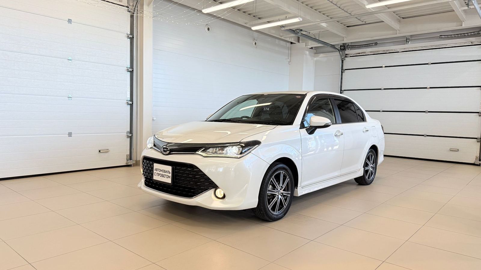 Toyota Corolla Axio, 2016 год