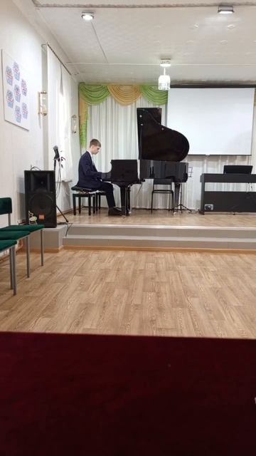 Шипилов Алексей
Весной
