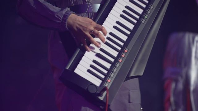 ЭлектроPisk - Песенка (Руки Вверх!). Live