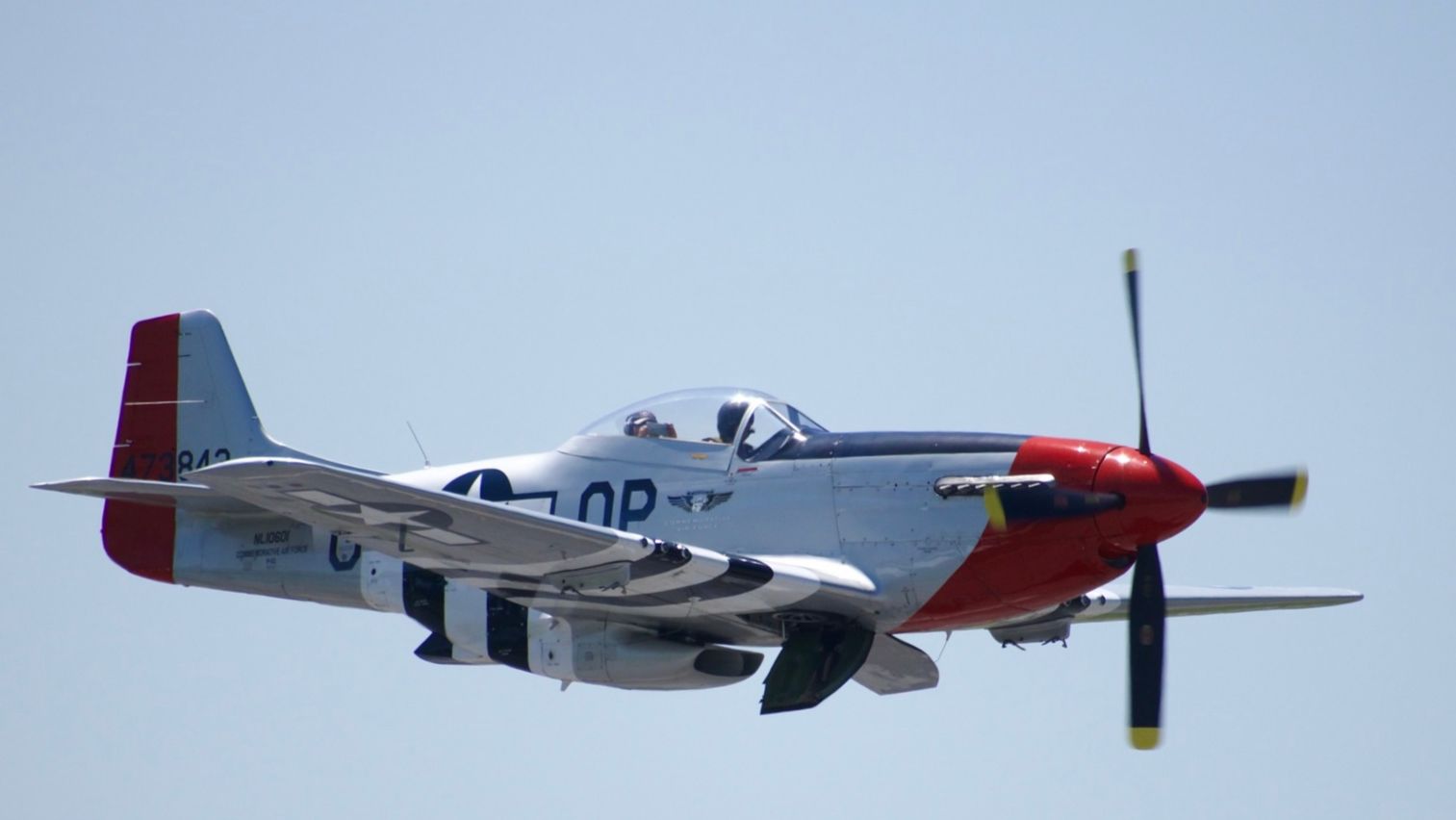 Знаменитые самолеты_22 P-51